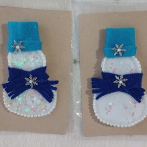 Set Of 2 Sparkly Snowman Pins
